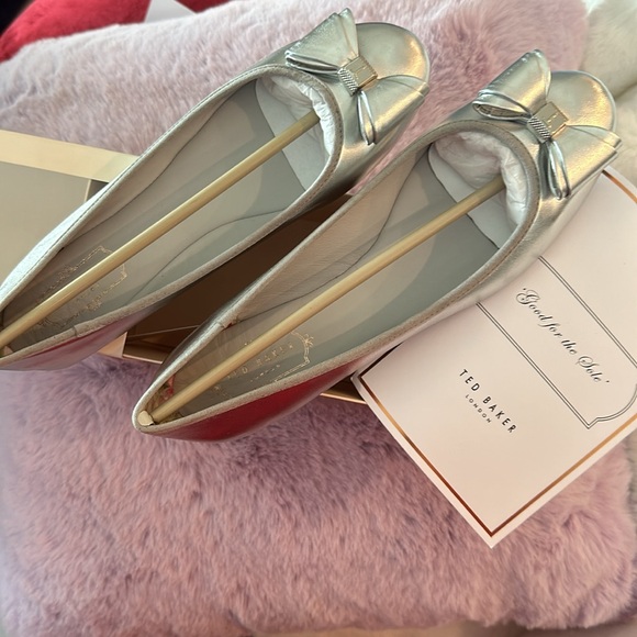 NIB Ted Baker London Immet Ballet Flats - Picture 2 of 15